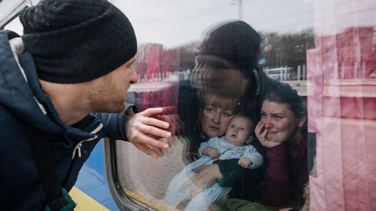 Chrániť a brániť to najdrahocennejšie. Zelenskyj zverejnil odkaz ku Dňu otcov v čase vojny