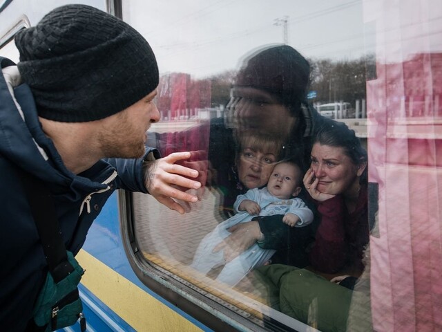 Chrániť a brániť to najdrahocennejšie. Zelenskyj zverejnil odkaz ku Dňu otcov v čase vojny