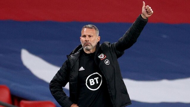 Giggs sa vzdal postu trénera Walesu. Je obvinený z domáceho násilia, v kariére chce pokračovať neskôr