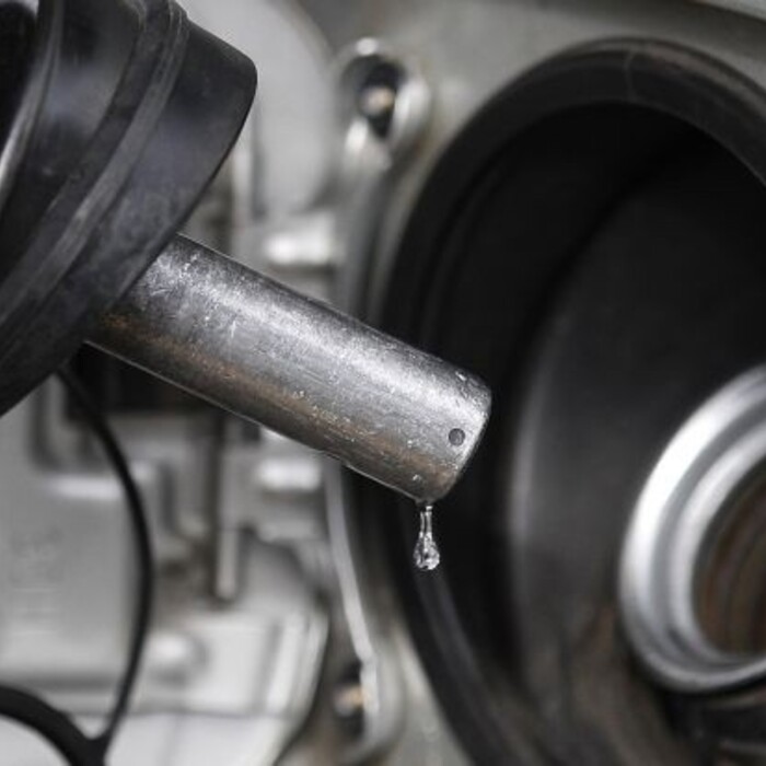 Tankovanie v Maďarsku bude obmedzené. Na niektorých staniciach bude limit len 50 litrov denne