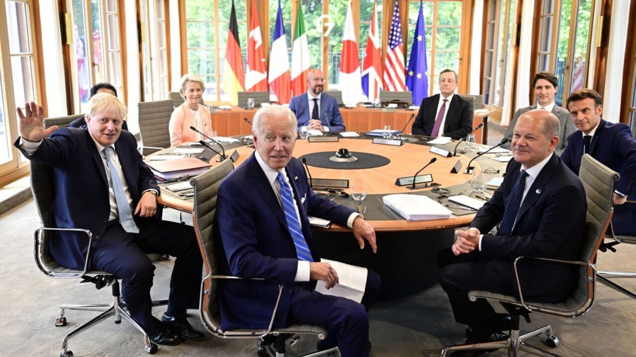 V Bavorsku sa začal trojdňový summit G7, Scholz hovorí o signále jednoty