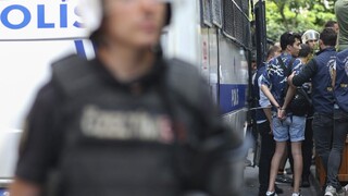 Polícia v Turecku rozpustila pochod Pride, zadržala vyše 200 účastníkov