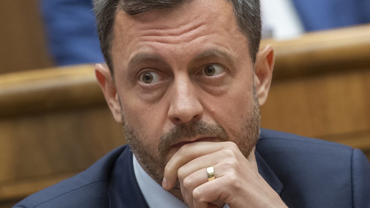 Heger označil rokovanie s odborármi za konštruktívne. K dohode však zatiaľ nedošlo