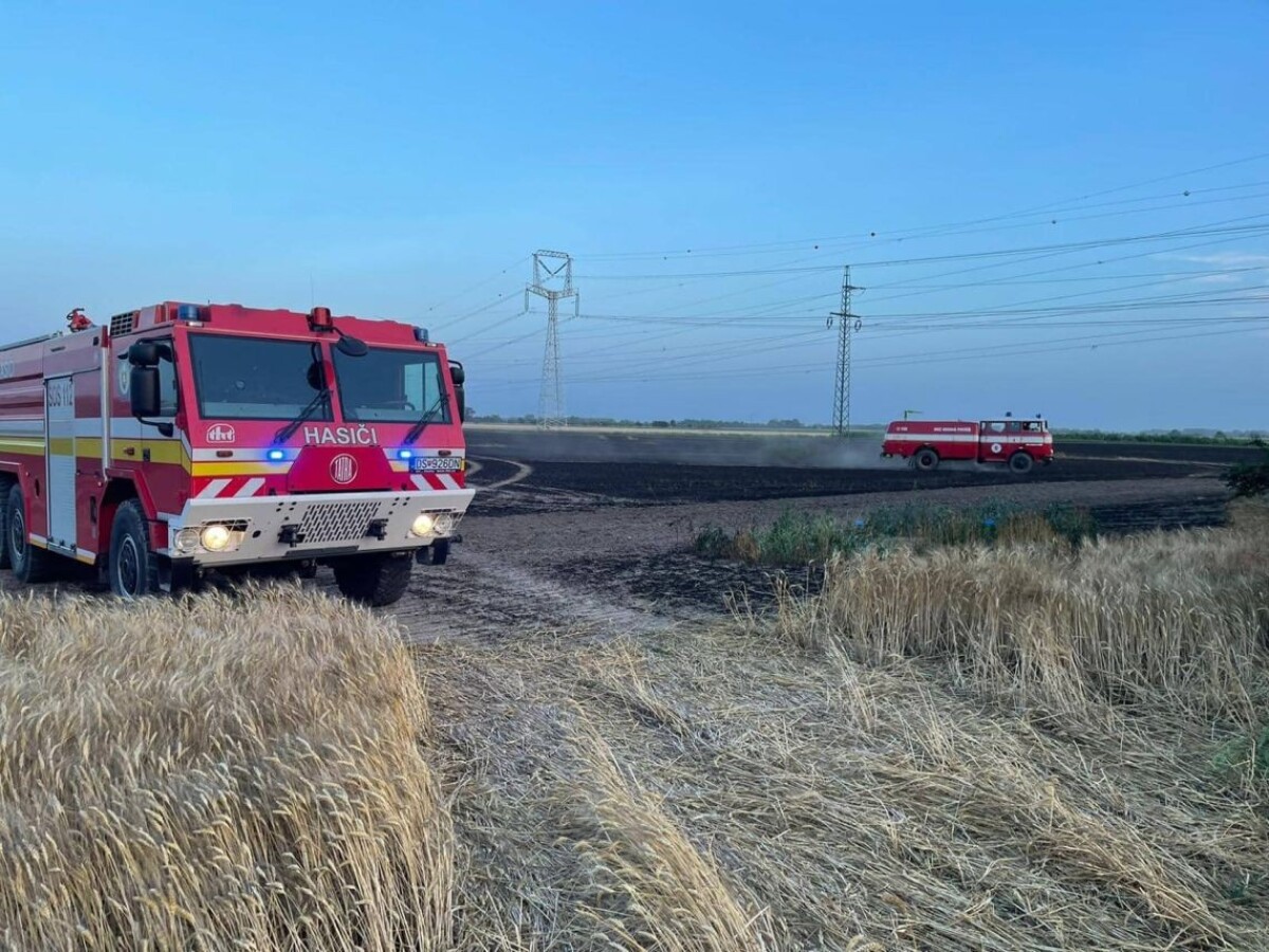 Požiar na juhu Slovenska