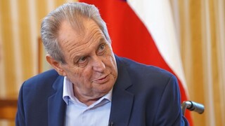 Zeman kritizuje šéfa českej diplomacie, rekonštrukciu vlády však neodporúča