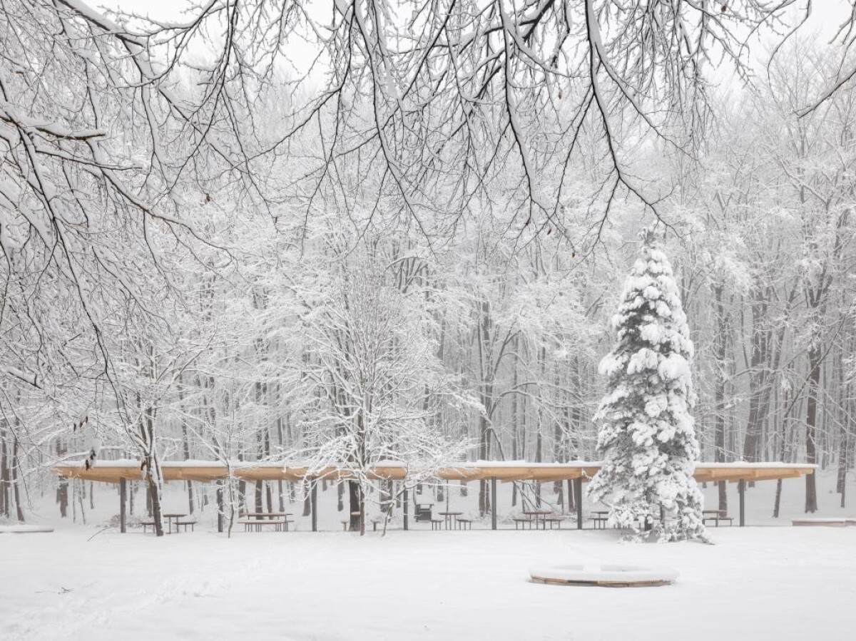 OBNOVA TURISTICKÉHO AREÁLU MALÝ SLAVÍN V MESTSKÝCH LESOCH BRATISLAVY