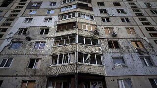 Počet obetí ruského útoku na Vinnycja stúpol, v meste vraj vypukol obrovský požiar