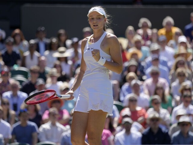 Wimbledon: Kazaška Rybakinová získala prvý grandslamový titul
