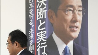 Japonsko: Vládnuca koalícia si vo voľbách posilnila pozíciu