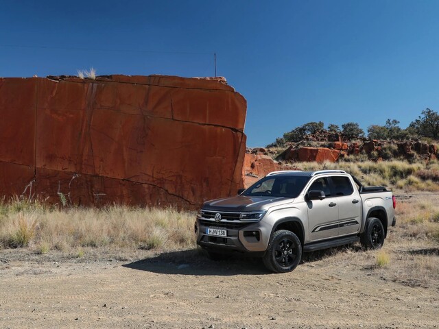 Volkswagen predstavil novú generáciu pick-upu Amarok. Dostane sa pod prednú kapotu 6 valec?