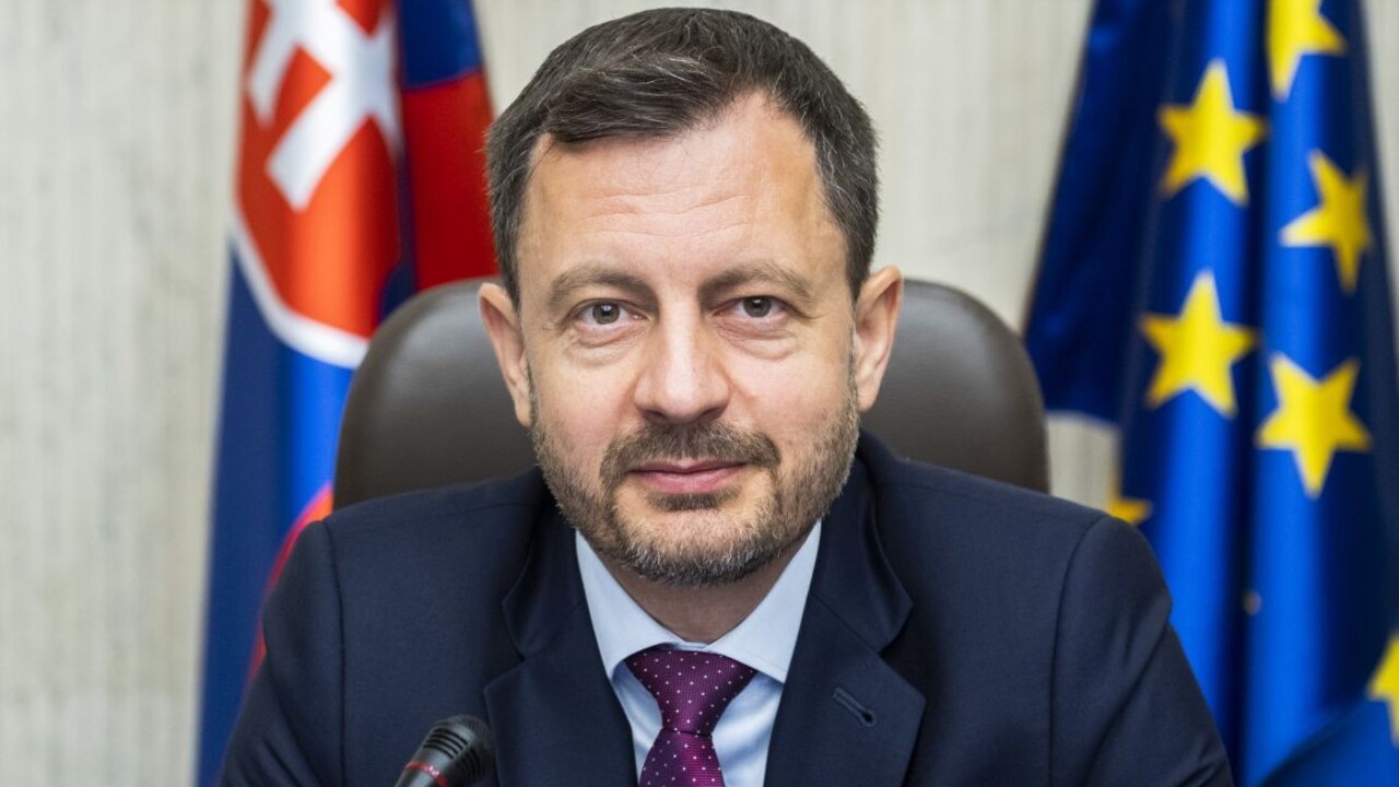 Heger sa stretne s rakúskym kancelárom, diskutovať budú aj o ekonomickej situácii