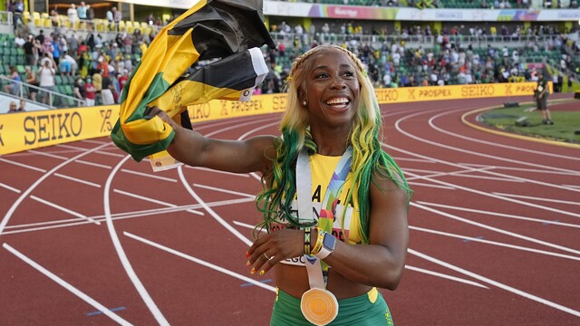 Stovku na MS v Eugene ovládli Jamajčanky. Fraserová-Pryceová získala piaty titul