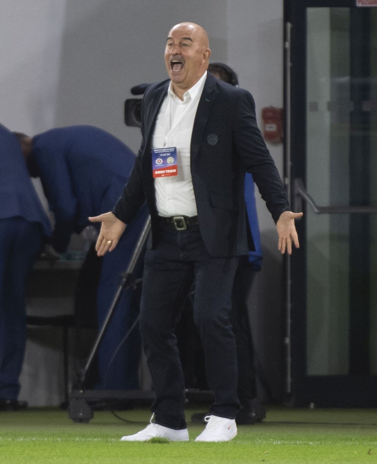 Tréner Ferencvárosu Stanislav Čerčesov