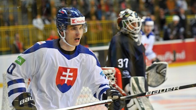 Slafkovský môže byť prvý v ére samostatnosti, ktorý bude mať na drese menovku s diakritikou