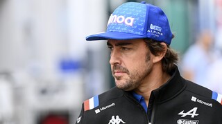Dvojnásobný šampión F1 mení tím. Alonso bude od budúcej sezóny jazdiť za Aston Martin