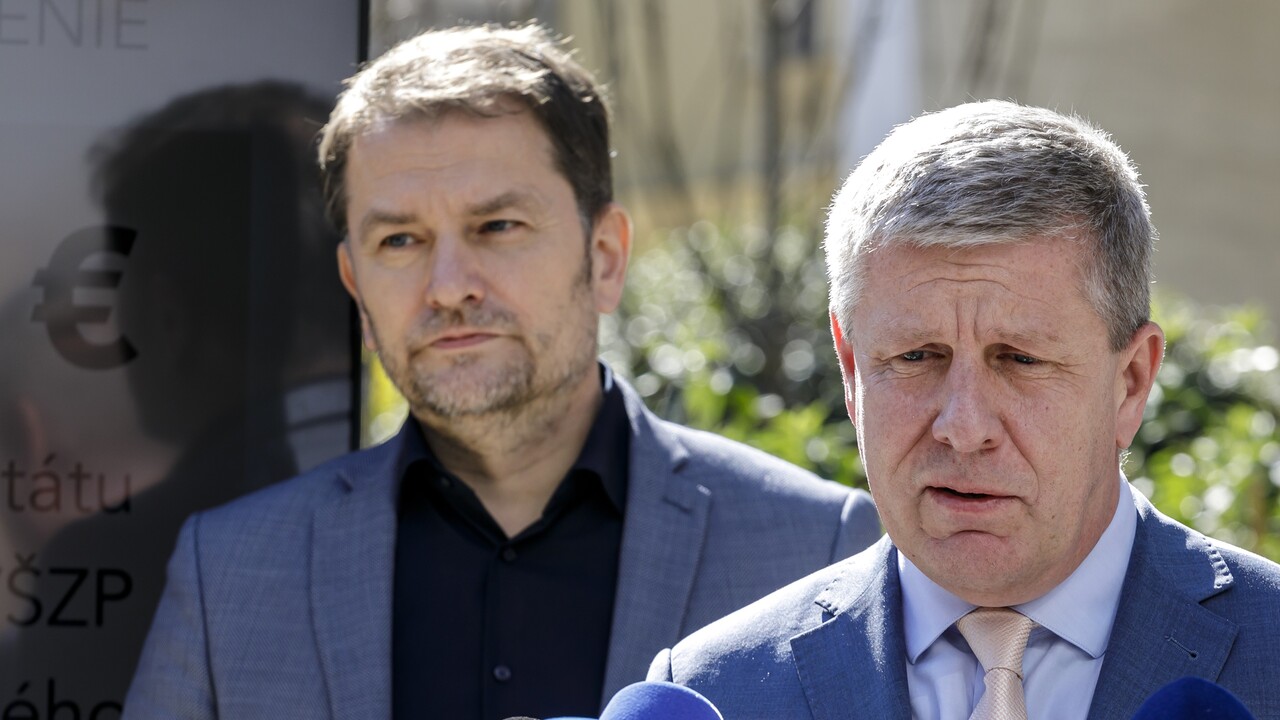 Rezorty zdravotníctva a financií rokovali o platoch zdravotníkov