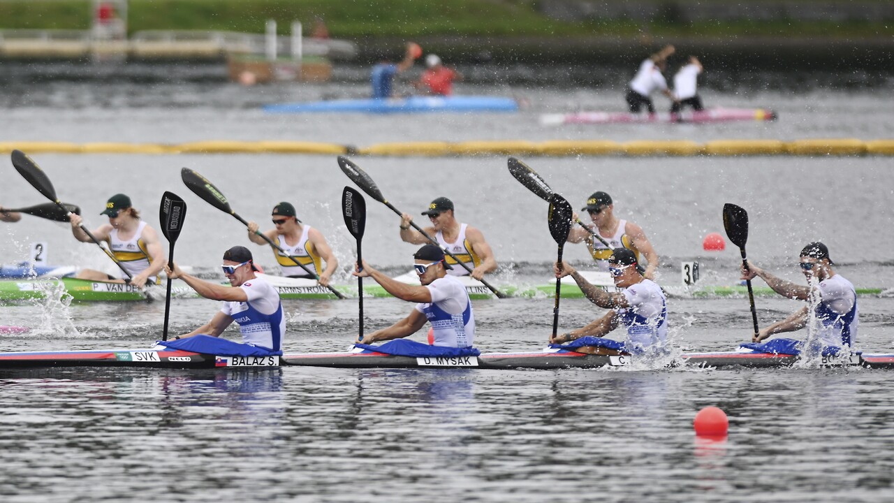 Slovenská káštvorka na MS obsadila štvrté miesto, na bronzovú ukrajinskú loď stratili Slováci sekundu