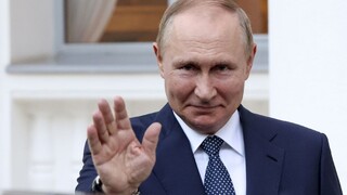 Putin pohrozil Kyjevu, že ruské sily môžu pristúpiť k väčším útokom, ak sa jeho stanovisko nezmení