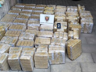Polícia na východe zaistila vyše stošesťdesiattisíc nelegálnych cigariet