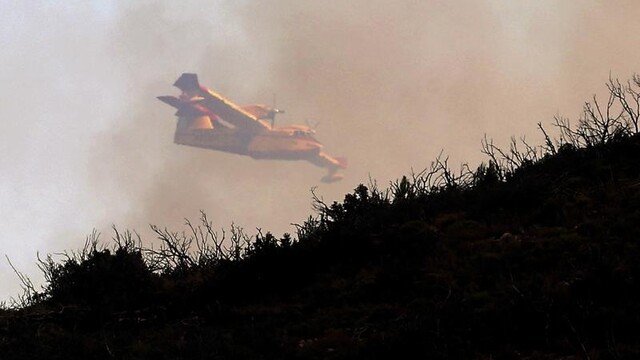 Španielsko už piaty deň bojuje s rozsiahlym požiarom, ktorý sa rozšíril na ploche viac ako 19-tisíc hektárov