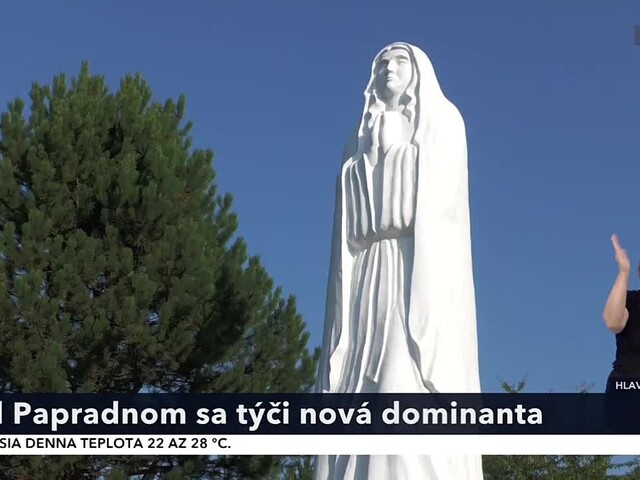 Obec Papradno sa teší z novej sochy Panny Márie. Dostala ju od miestneho sochára
