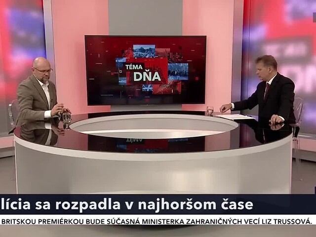 Koalícia sa rozpadla v najhoršom čase