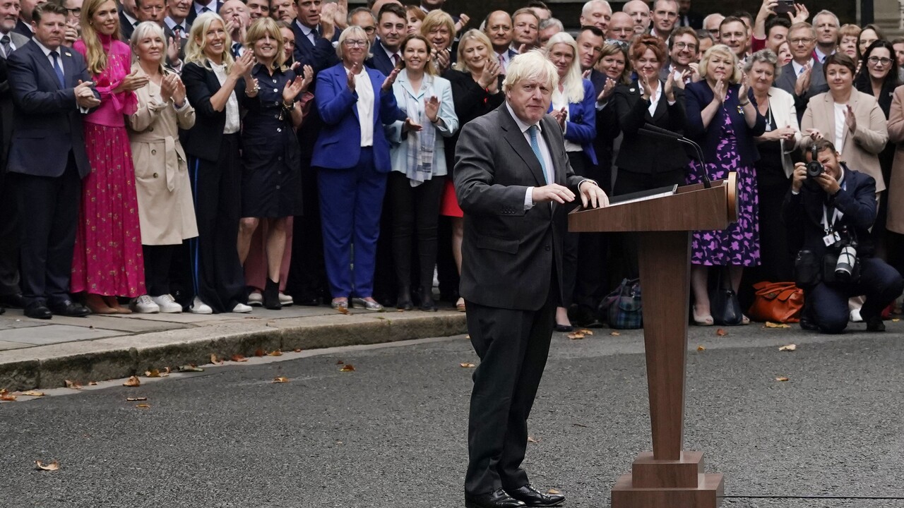 Johnson vyzval na podporu Trussovej. Vyzdvihol aj úspechy, ktoré konzervatívci dosiahli počas jeho vlády