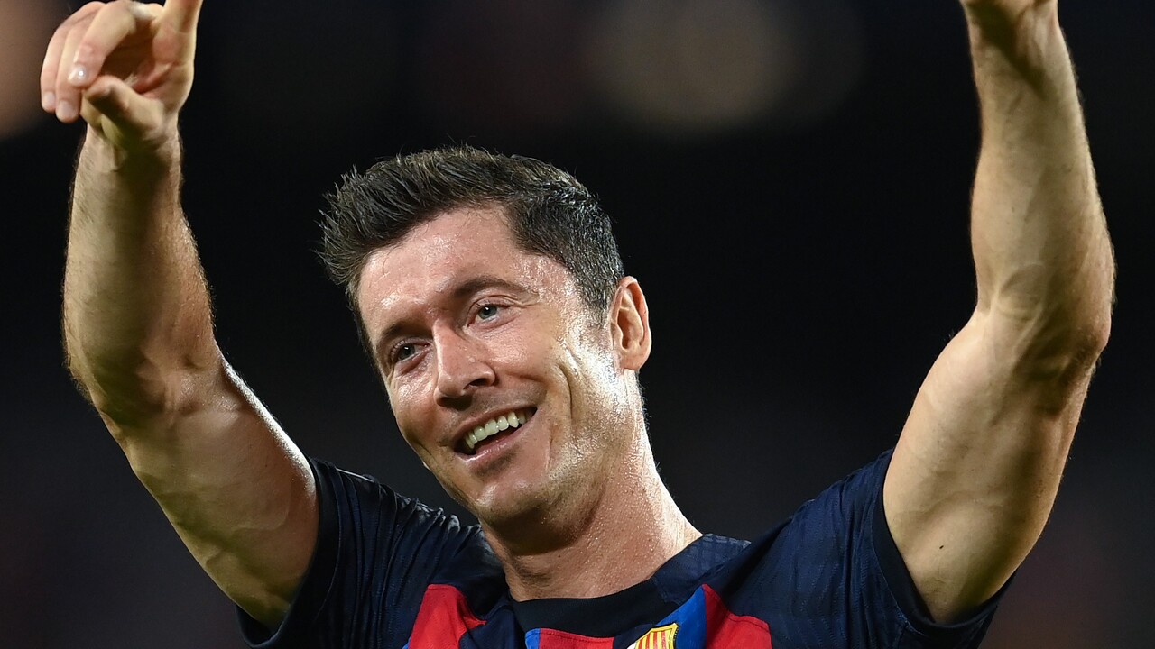 Neapol rozobral obranu Liverpoolu, Lewandowski zahviezdil hetrikom proti outsiderovi