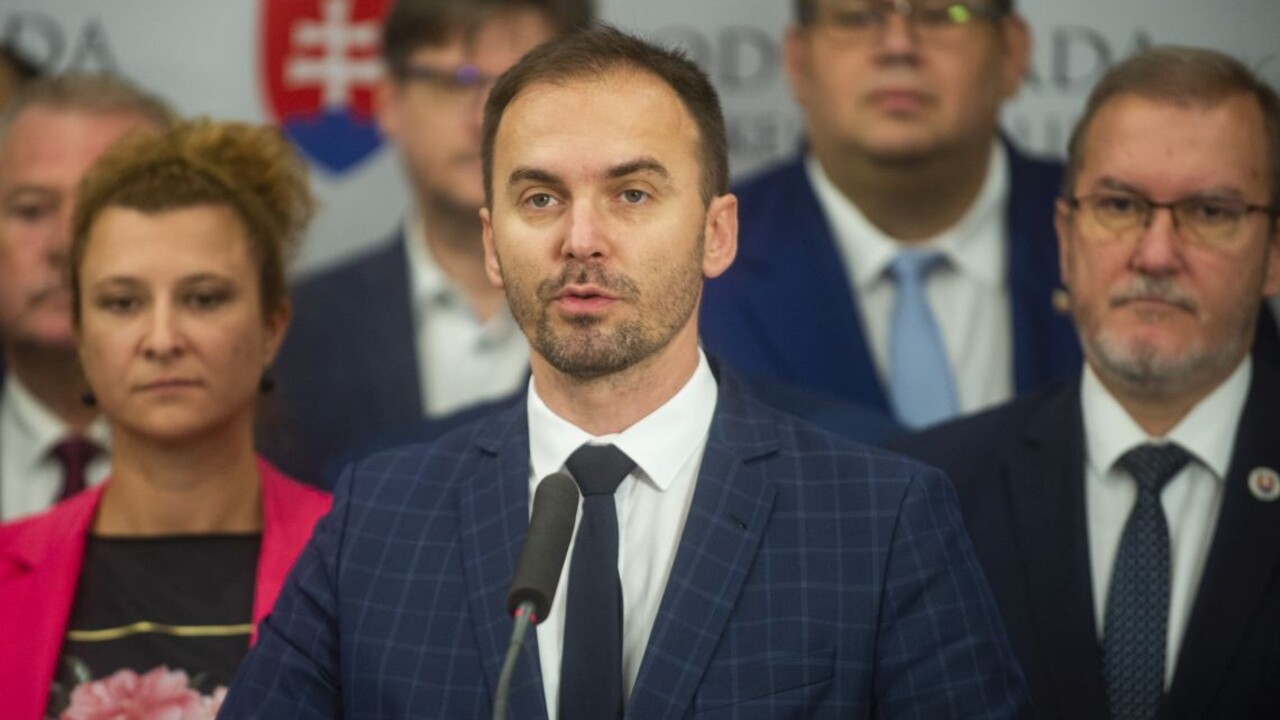 OĽANO nerozumie vyhláseniam SaS. Spoluprácu sme navrhli už v utorok a Sulík ju potvrdil, povedal Šipoš