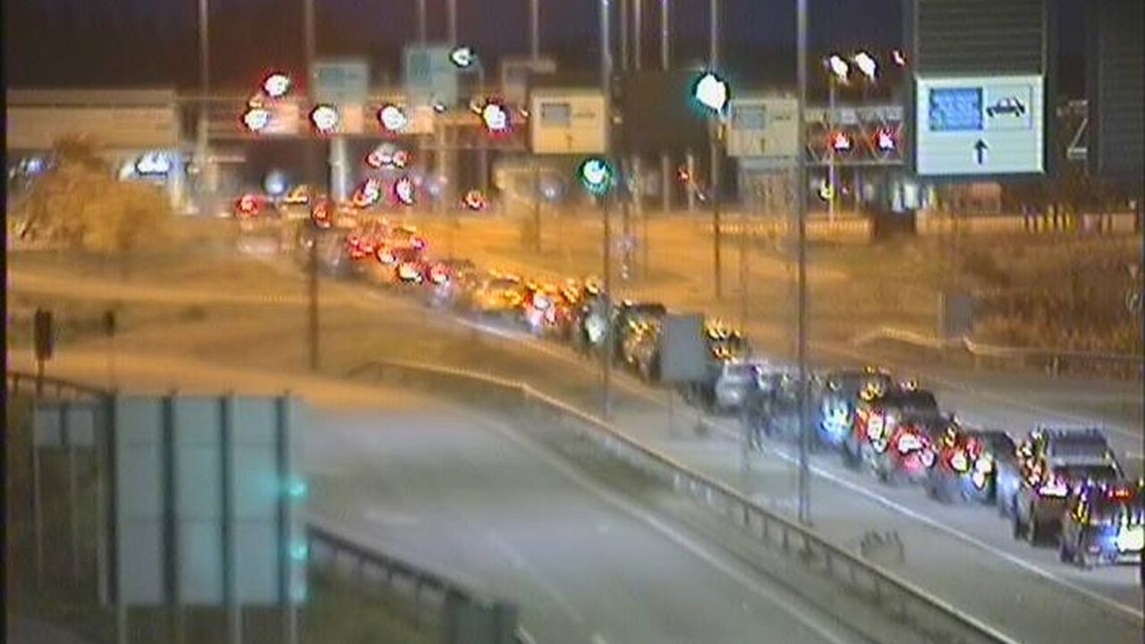 Fínsko hlási zvýšenú dopravu na hraniciach s Ruskom. Zintenzívnila sa po oznámení o mobilizácii