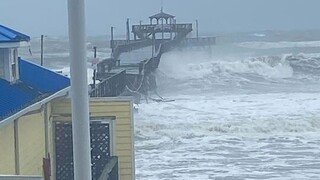 Hurikán Ian dorazil k pobrežiu Južnej Karolíny, vietor dosiahol rýchlosť takmer 140 kilometrov za hodinu