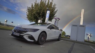 Motoring: Spojenie elektrického Mercedesu EQE AMG s Importérskym dňom v podaní ta3