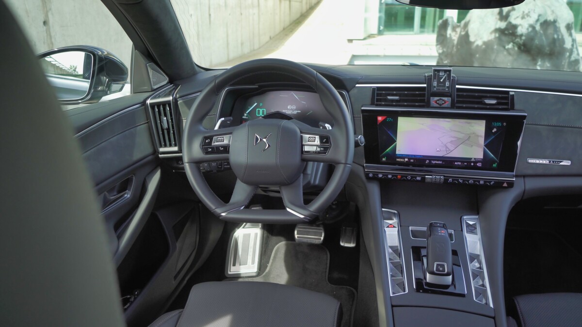 DS 9 E-Tense 4×4 360 9