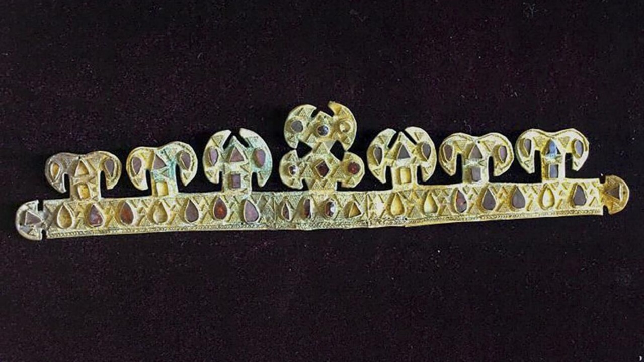 Rusi sa pri odchode ulakomili na artefakty z múzeí. Z Melitopola zmizla čelenka nevyčísliteľnej hodnoty