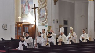 Biskupi prijali novú smernicu o sexuálnom zneužívaní maloletých v cirkvi