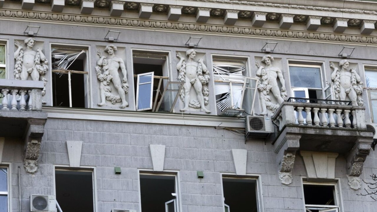 ONLINE: Rusko vypálilo rakety na Záporožie, Zelenskyj žiada potrestať všetkých vrahov a mučiteľov