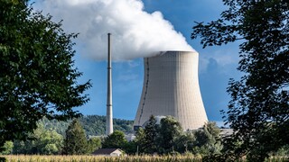 Nemecko čelí energetickej kríze. Napriek tomu predĺži životnosť svojich troch atómových elektrární