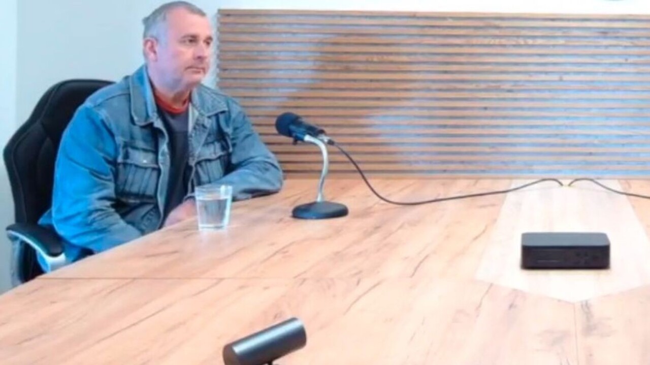 Otec strelca zo Zámockej prehovoril v Kotlebovom rádiu. Neverí, že by syn dokázal vraždiť