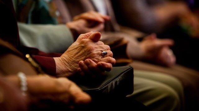 Národná rada rozhodla. Dôchodcovia dostanú 13. dôchodok aj v decembri