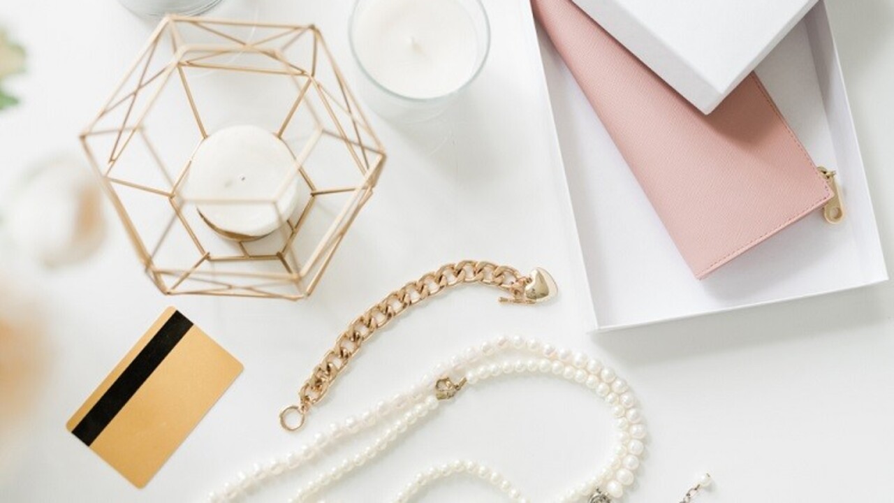 2 tipy ako vybrať praktickú a štýlovú peňaženku pre ženu