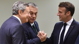 Lídri sa v Bruseli nedohodli na cenových stropoch. Navrhujú zabezpečiť prudké výkyvy cien plynu cenovým koridorom