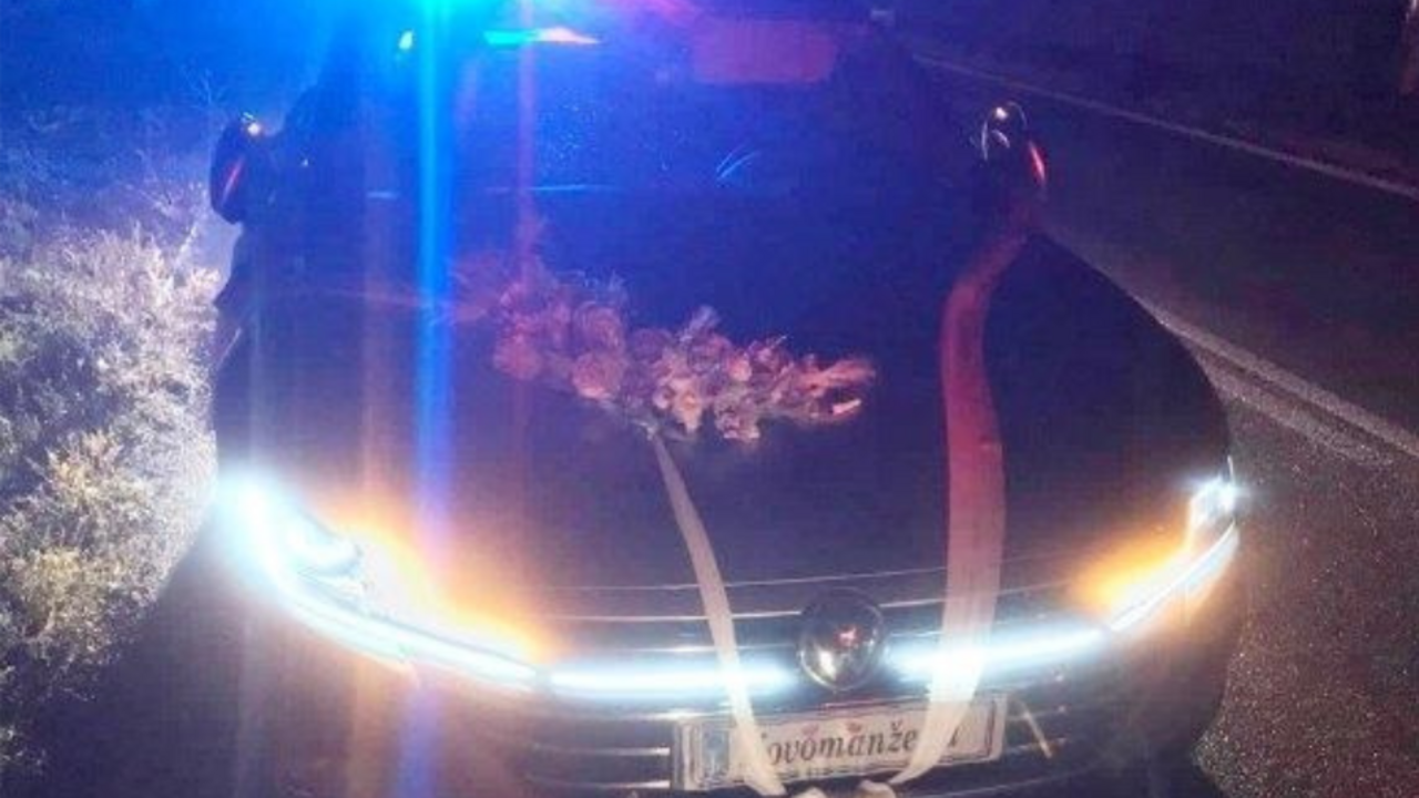 Vodič na ceste zo svadby prekročil rýchlosť o takmer 100 kilometrov za hodinu. Namerali mu 1,69 promile