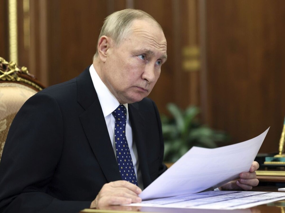 Putin sledoval cvičenia jadrových síl Ruska. Všetky strely zasiahli cieľ, podal mu hlásenie Šojgu