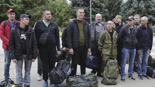 Putin posiela do vojny potravu pre ukrajinské delá, hovorí o neskúsených regrútoch expert