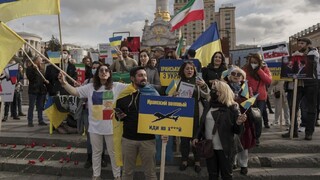 V Kyjeve vyšli do ulíc desiatky iránskych demonštrantov, nesúhlasia s útokmi dronov na Ukrajine
