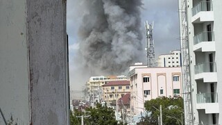 Somálskym hlavným mestom otriasli mohutné explózie, vyžiadali si najmenej 29 obetí