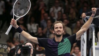 Medvedev triumfoval vo finále turnaja ATP vo Viedni, poradil si s Kanaďanom Shapovalovom