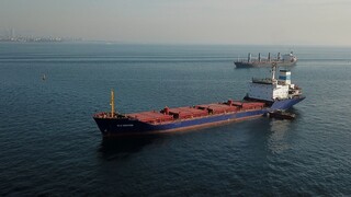 Rusko zastavuje plavbu lodí s obilím, oznámila Moskva