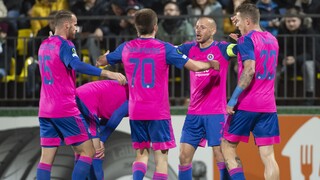 Slovan triumfoval vo Vilniuse, postúpil do osemfinále Európskej konferenčnej ligy