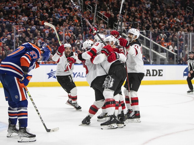 NHL: Tatar prispel asistenciou k víťazstvu Devils. Fehérváry, Černák ani Slafkovský sa z triumfu netešili